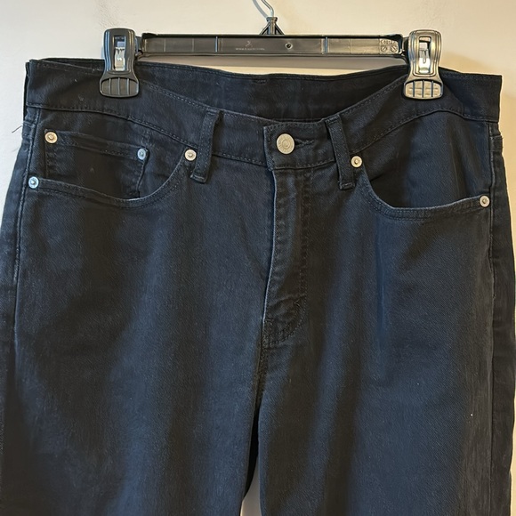 Levi’s 514 Black Jeans - Picture 2 of 8